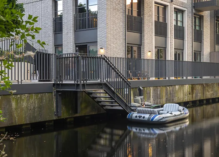 Waterloft Am Uhlenhorster Kanal * Hambourg